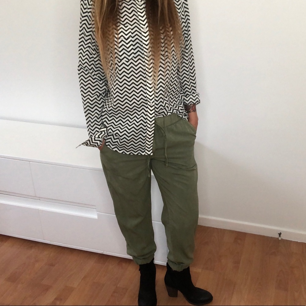 Army Green Sanctuary Pants Size Small